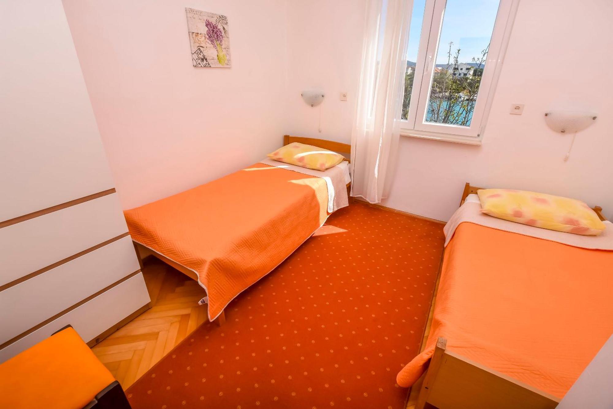 Apartments Zivana 罗戈兹尼察 外观 照片